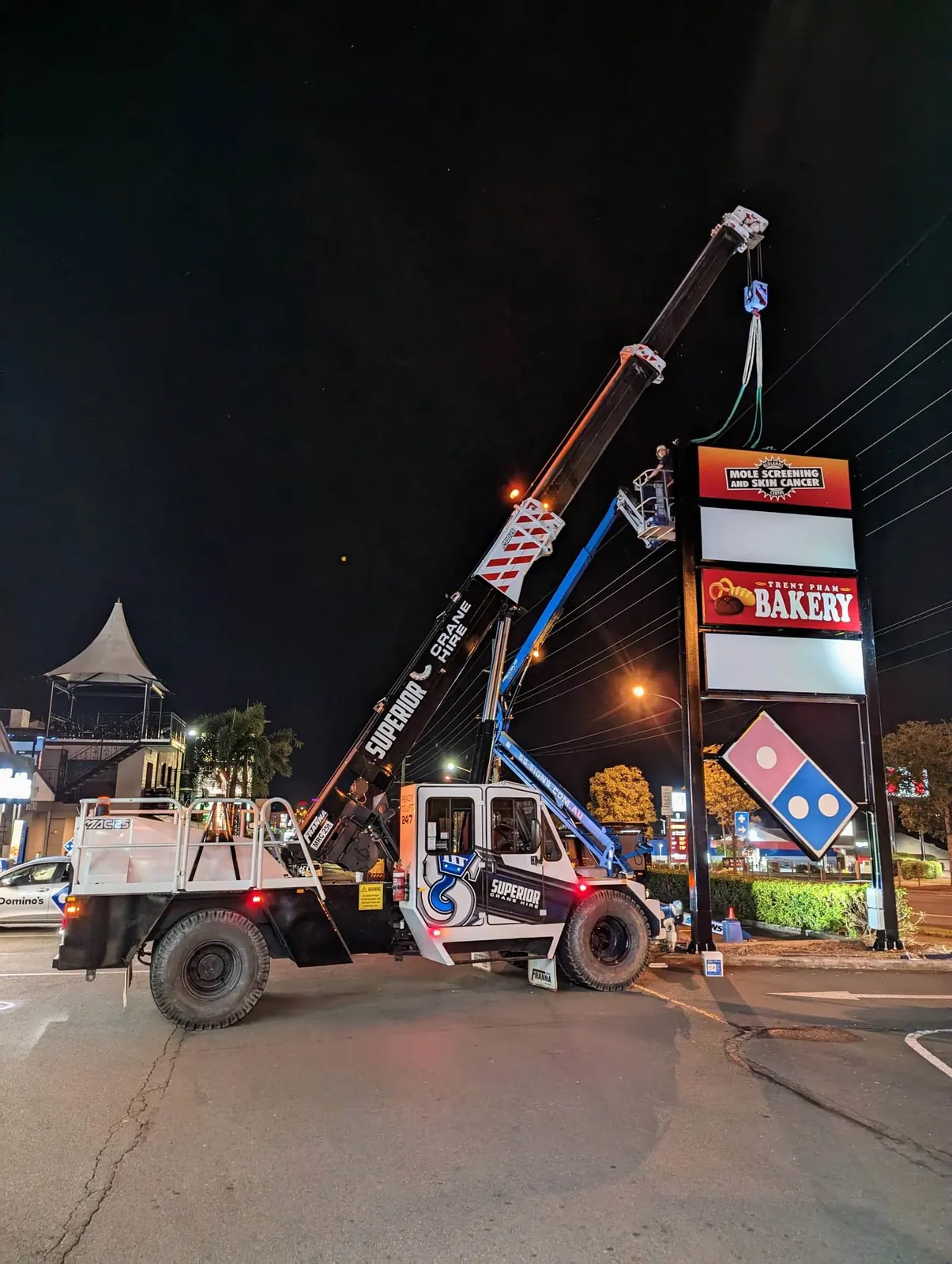 Superior Franna on a night lift