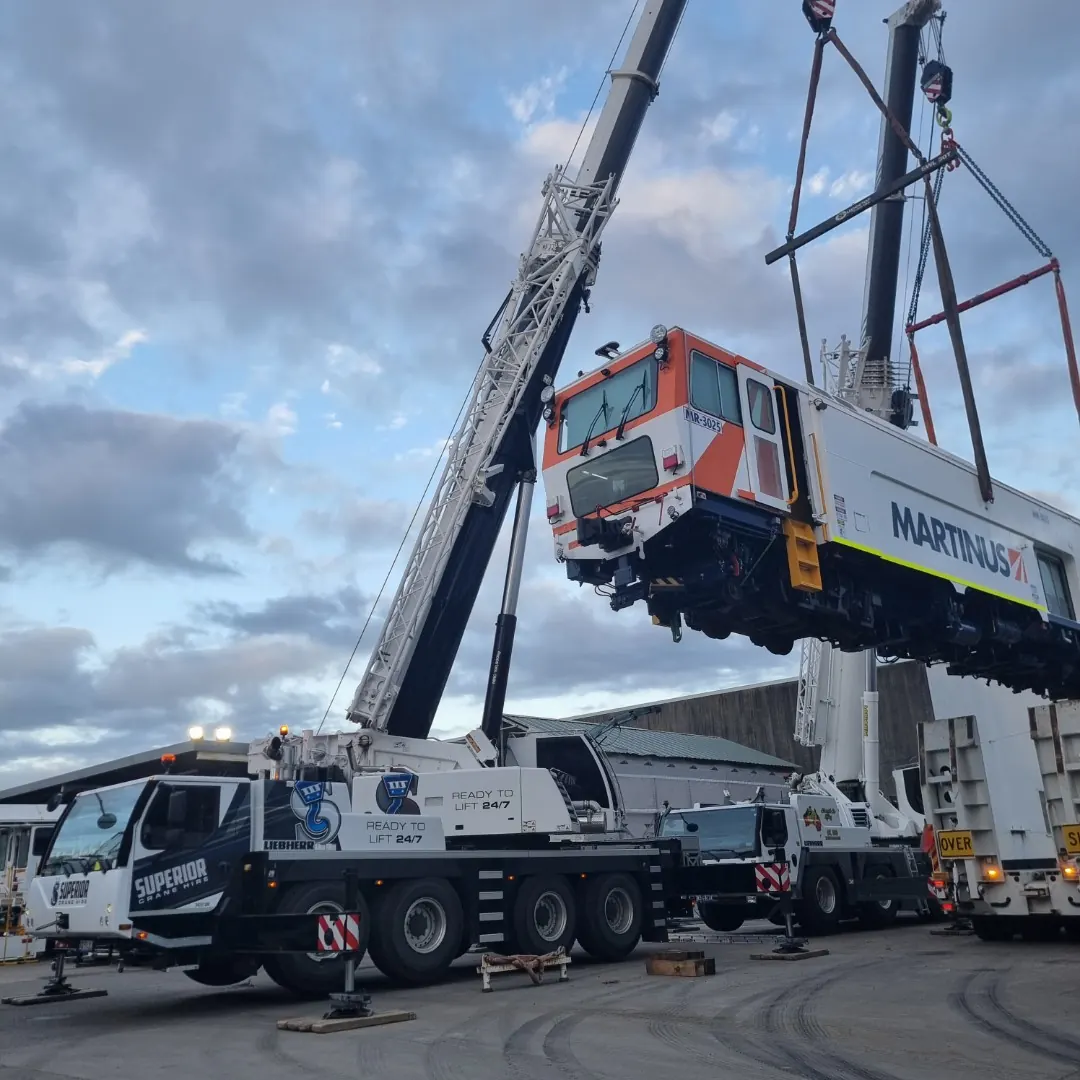 Superior crane lifting a rail carriage